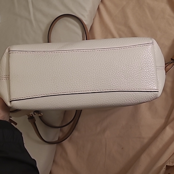 COACH MEDIUM TOTE 2022 IN PERFECT CONDITION - Picture 7 of 10